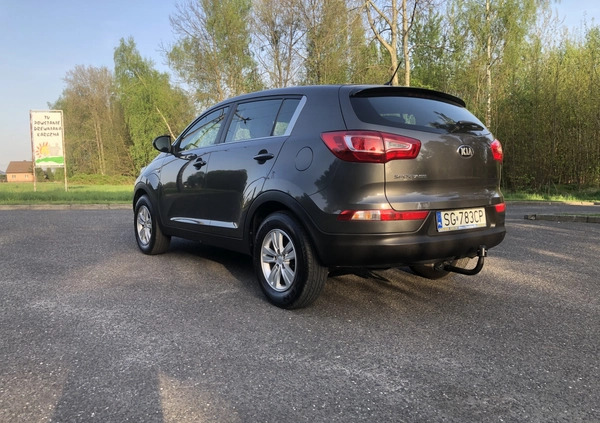 Kia Sportage cena 45400 przebieg: 147000, rok produkcji 2013 z Środa Śląska małe 277